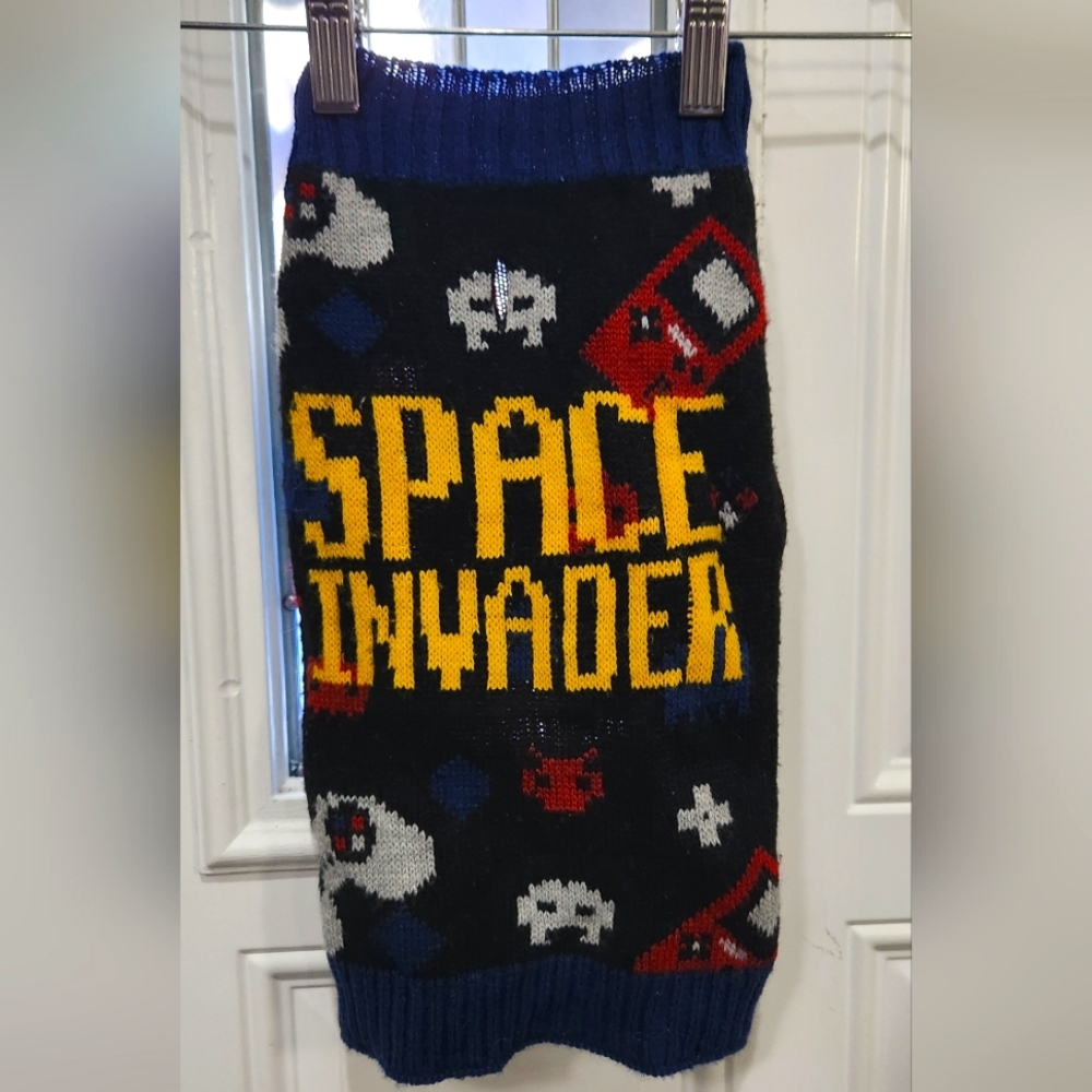 Vibrant life Space Invaders doggie knit sweater size Small